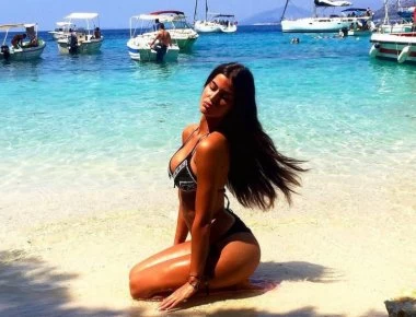 Κι έτσι... θεά: Η Ιωάννα Μπέλλα χωρίς ίχνος photoshop!